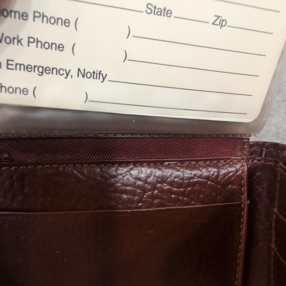 Mens Brown Genuine Leather Bifold Wallet with Removable Photo ID Insert - Picture 4 of 7